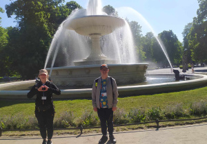 Sandra i Krystian w parku